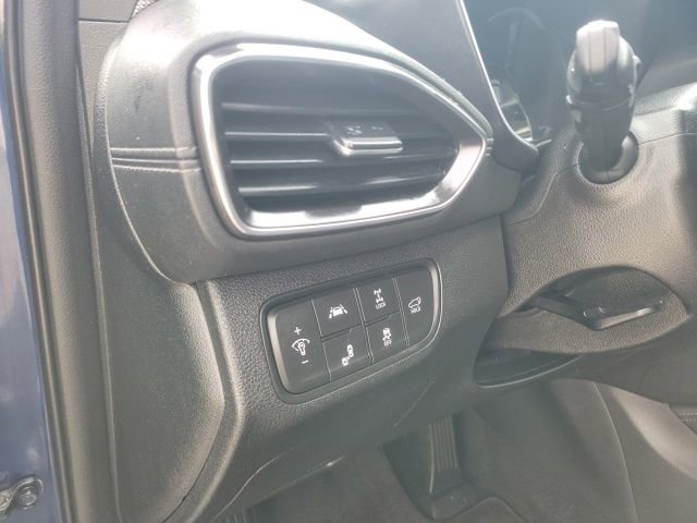 Used 2019 Hyundai Santa Fe AWD image 22