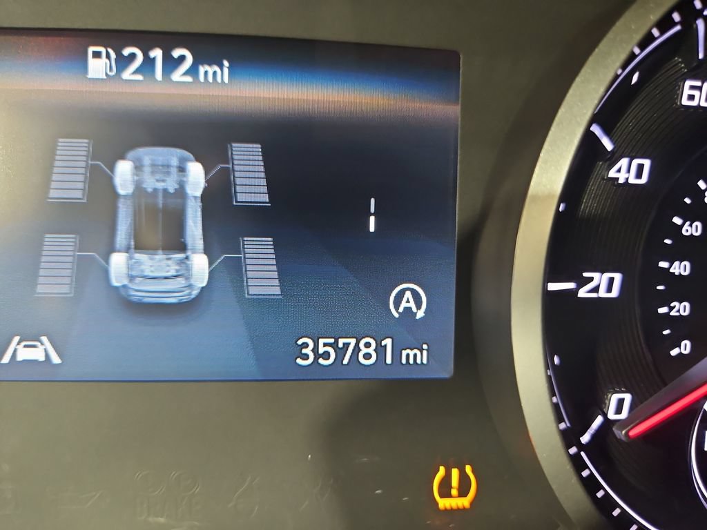 Used 2021 Hyundai Santa Fe SEL w/ Cargo Package AWD/4WD image 17