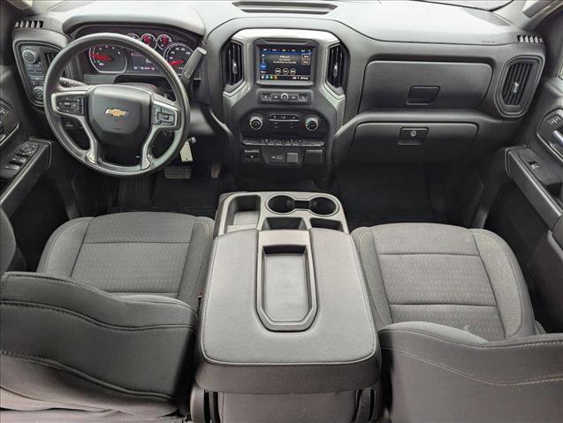 Used 2023 Chevrolet Silverado 2500 Custom w/ Custom Value Package image 16