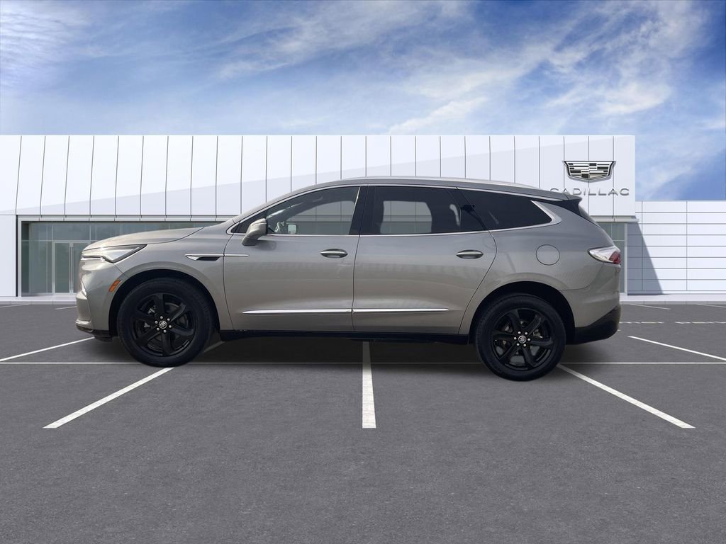Used 2024 Buick Enclave Essence w/ Experience Buick Package image 5