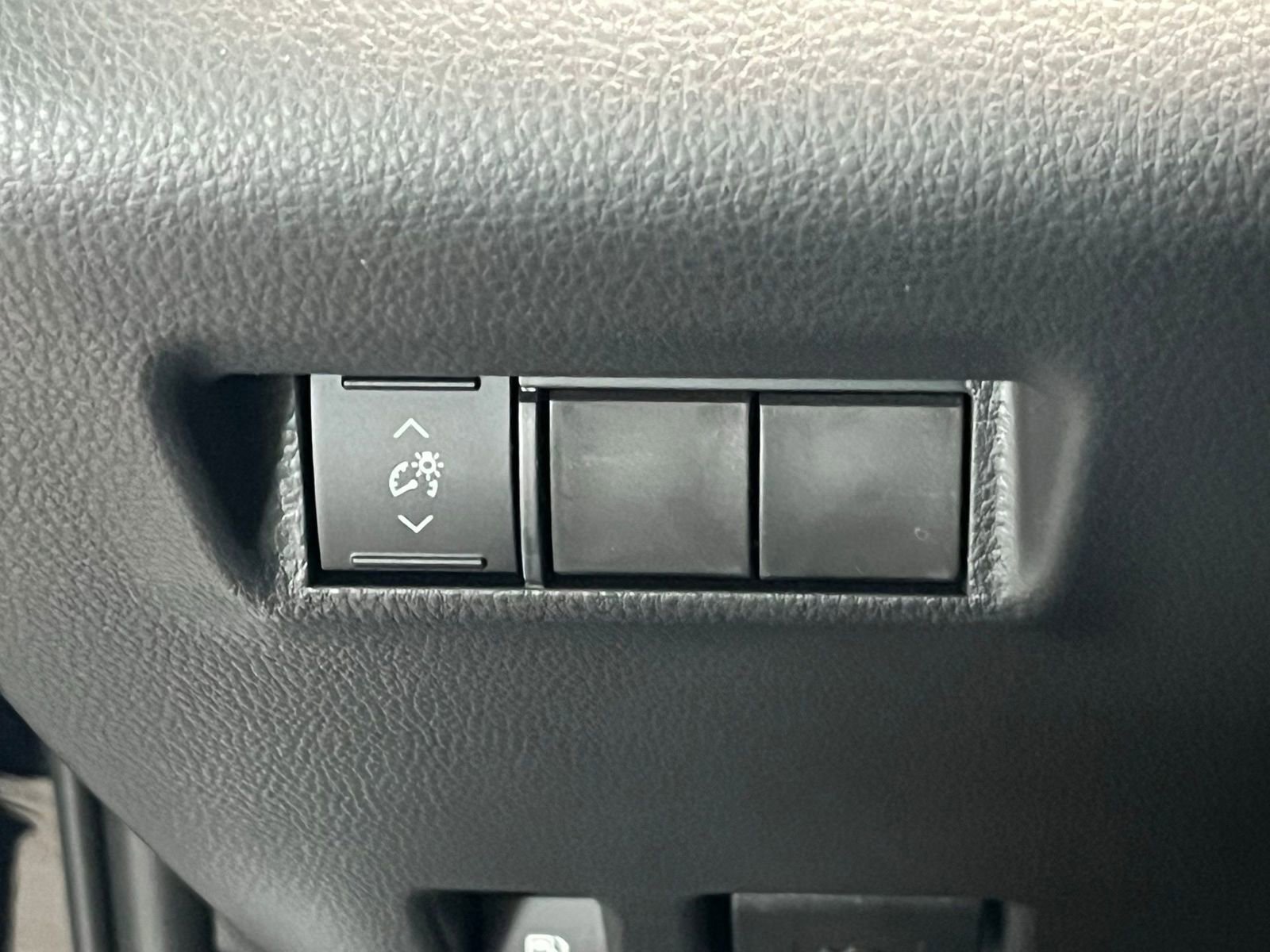 New 2026 Toyota RAV4 LE AWD/4WD image 31