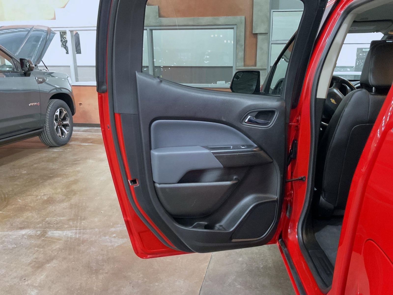 Used 2020 Chevrolet Colorado Z71 AWD/4WD image 20