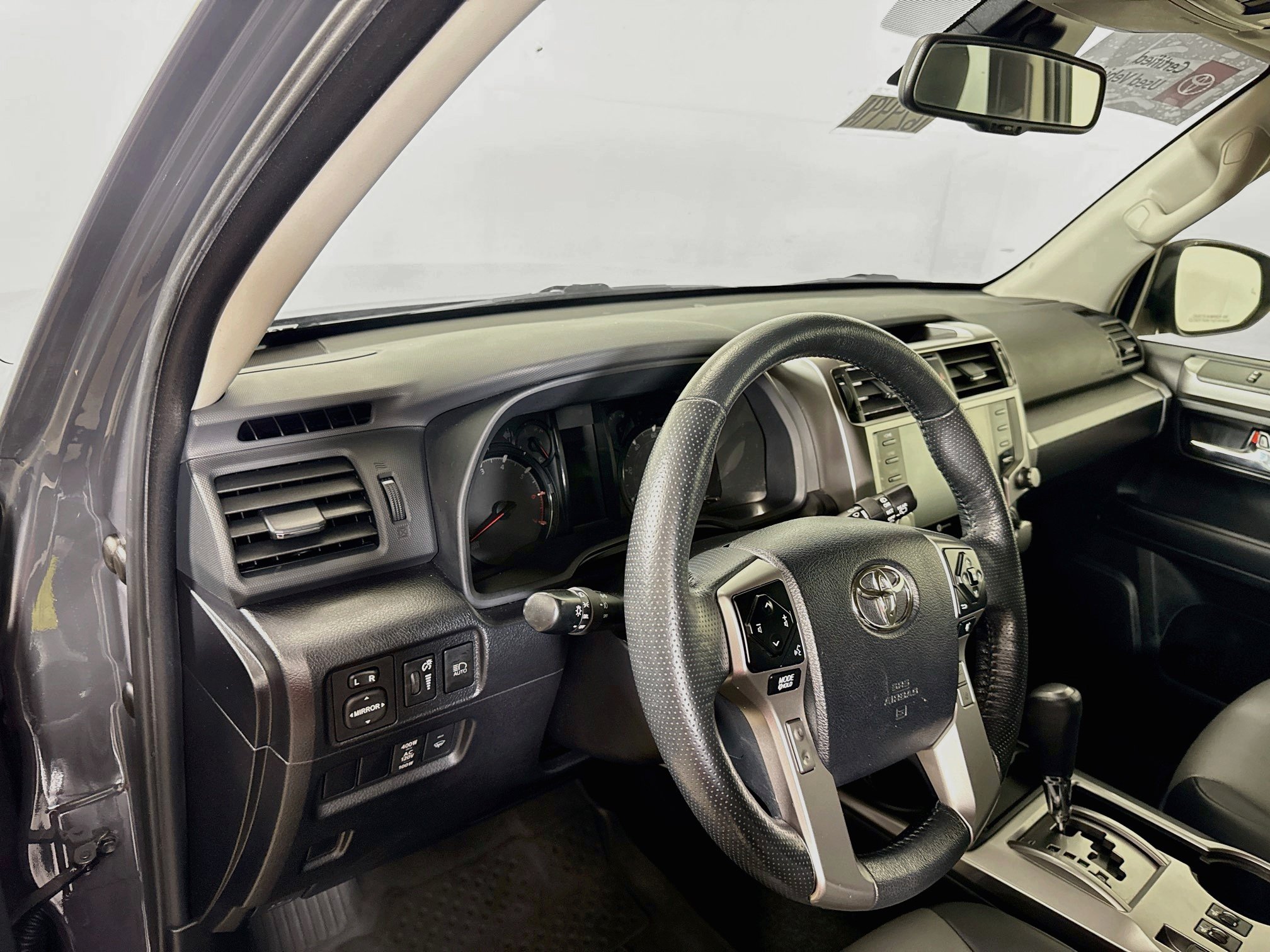Certified 2024 Toyota 4Runner SR5 Premium w/ Moonroof Package AWD/4WD image 9