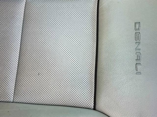 Used 2023 GMC Yukon XL Denali image 20