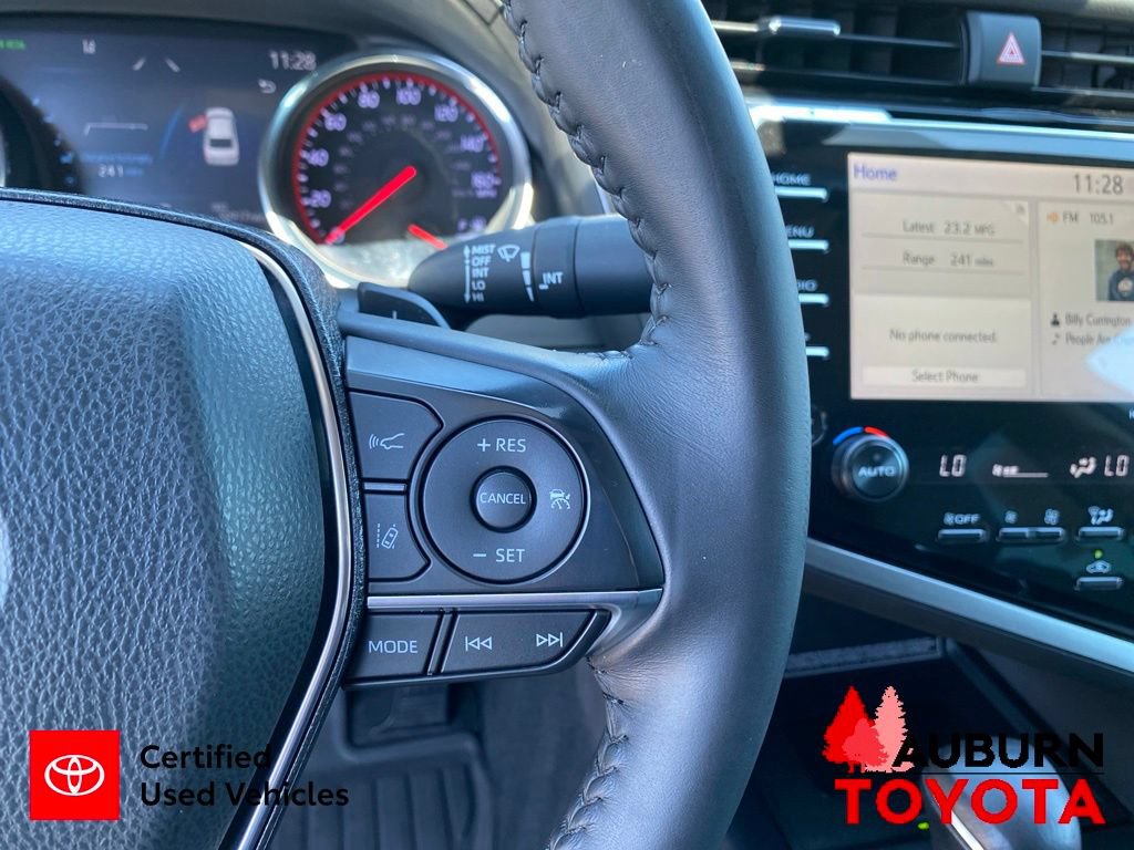 Certified 2020 Toyota Camry XSE FWD image 39