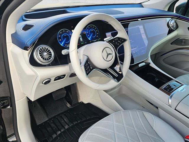 Used 2023 Mercedes-Benz EQS 580 4MATIC SUV image 10