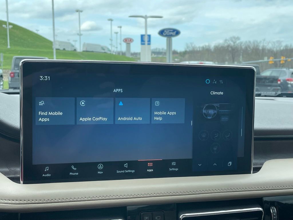 Used 2023 Lincoln Nautilus Reserve w/ Monochromatic Package image 36