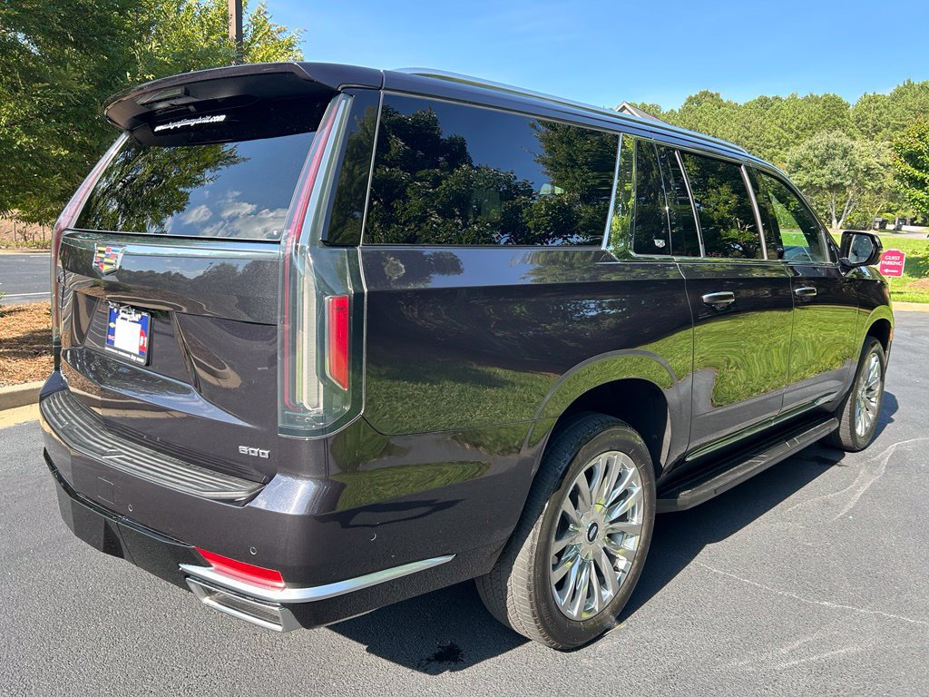 Used 2024 Cadillac Escalade ESV Premium Luxury w/ LPO, Floor Liner Package AWD/4WD image 27