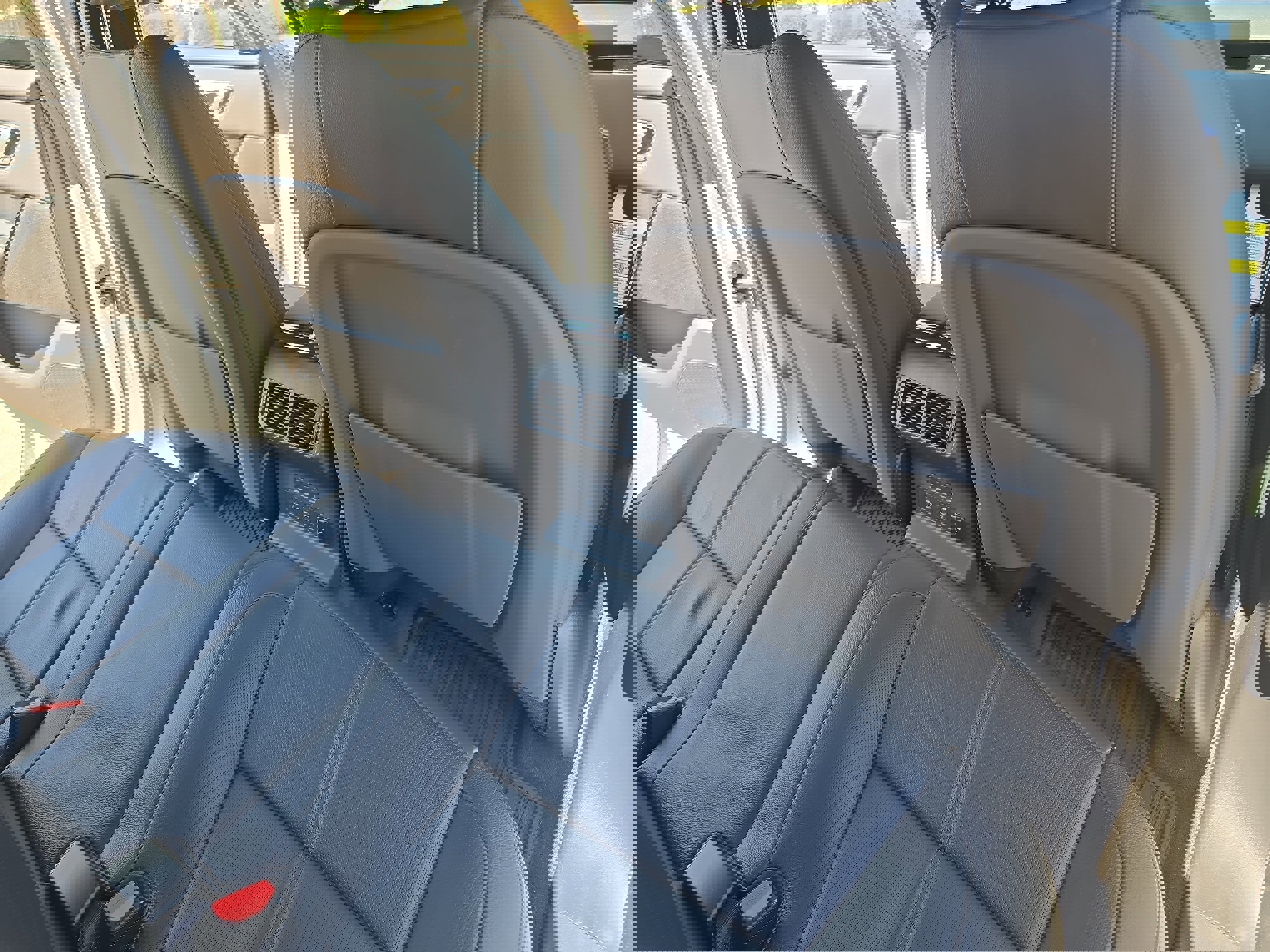 Certified 2025 Land Rover Range Rover Velar S AWD/4WD image 11