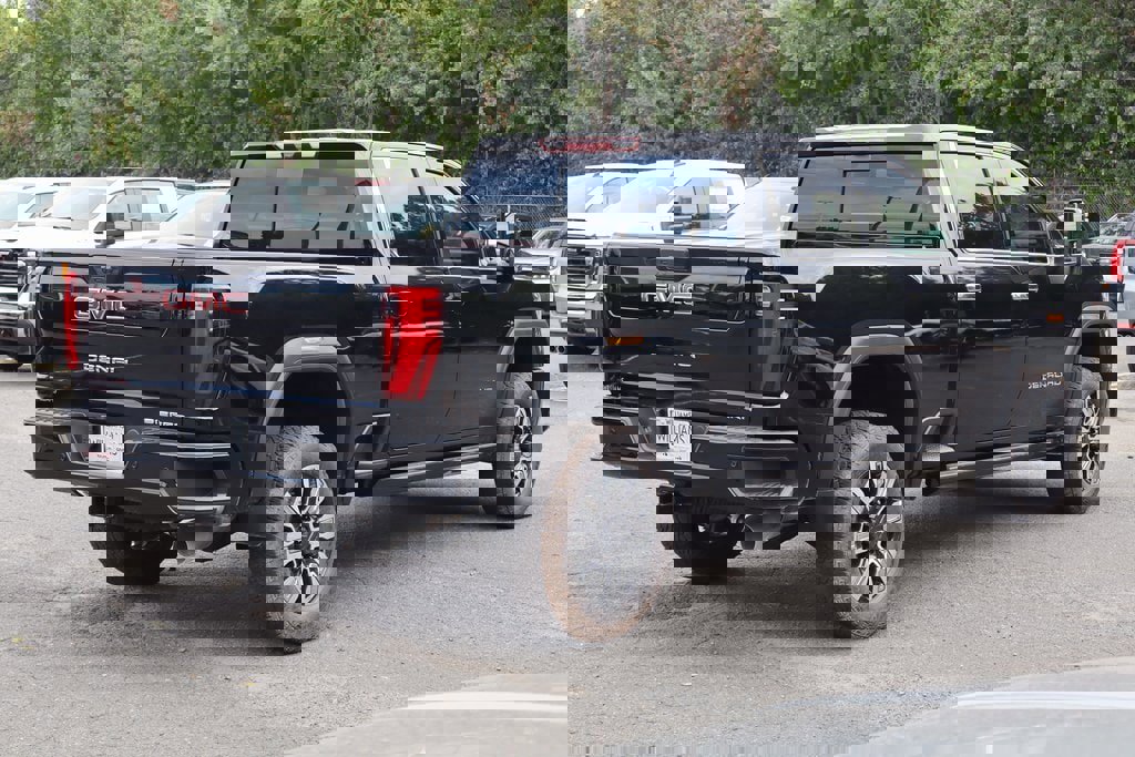 New 2026 GMC Sierra 2500 Denali w/ Max Trailering Package image 7