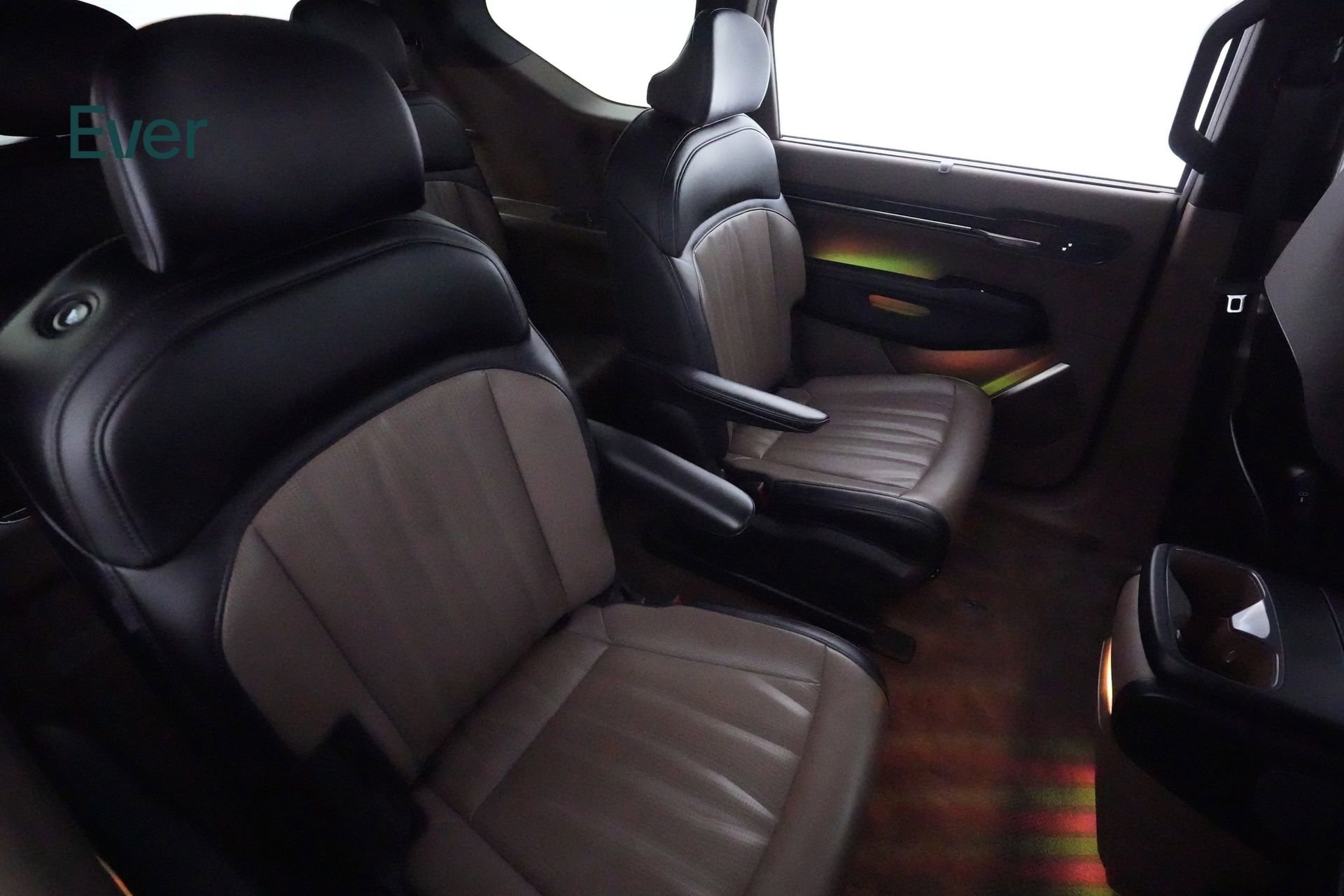 Used 2024 Kia EV9 GT-Line image 5