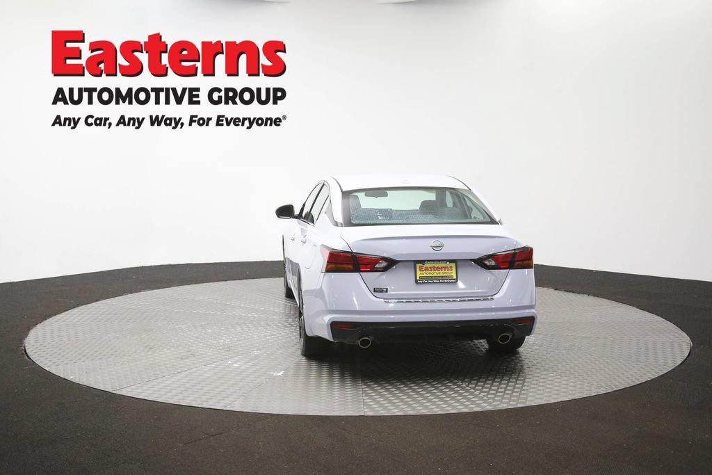 Used 2023 Nissan Altima 2.5 SR w/ SR Premium Package FWD image 38