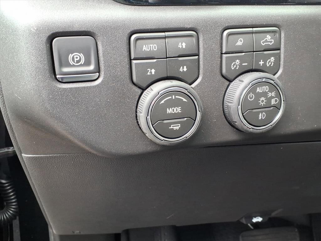 New 2026 Chevrolet Silverado 1500 ZR2 w/ LPO, Dark Essentials Package image 13