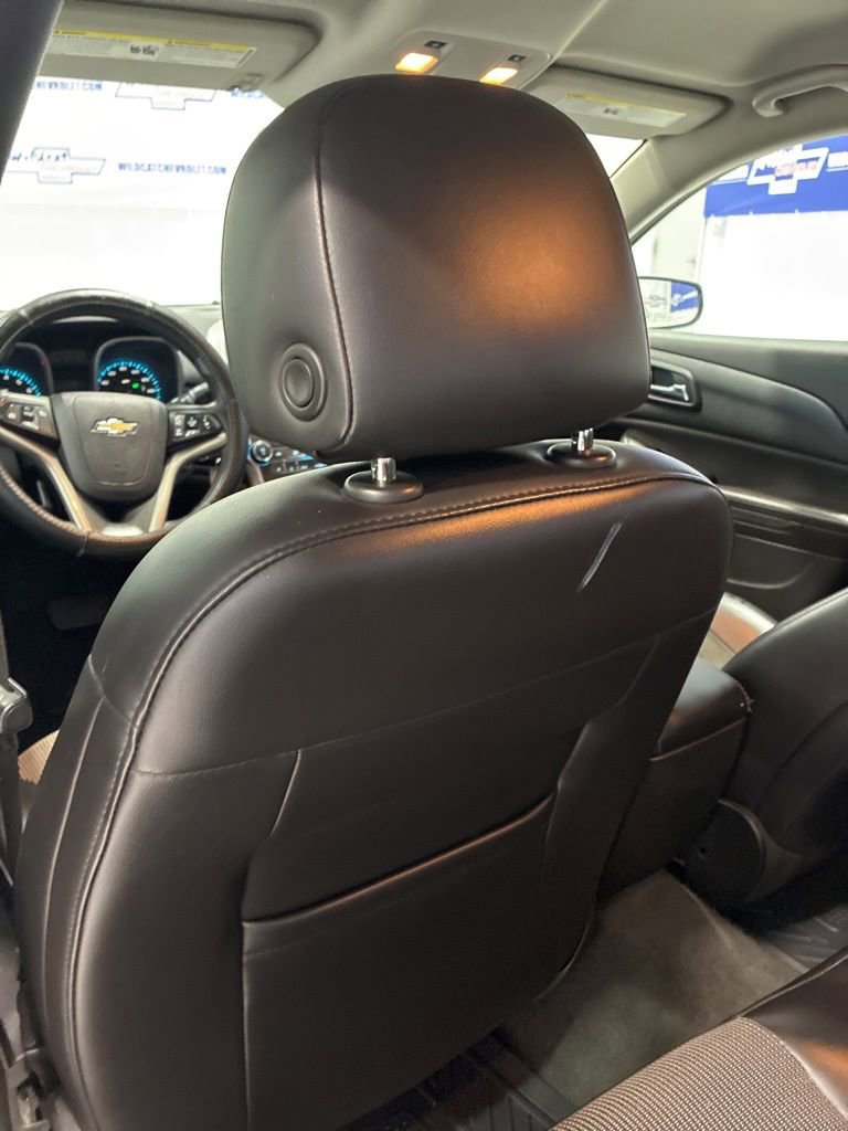 Used 2015 Chevrolet Malibu LT w/ Power Convenience Package FWD image 29