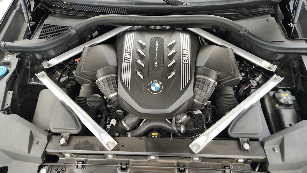 Used 2021 BMW X6 M50i w/ Executive Package AWD/4WD image 48