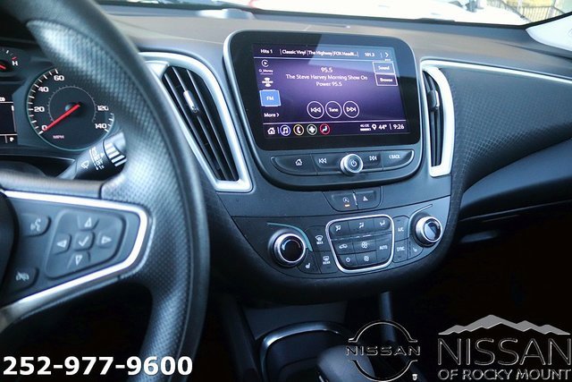 Used 2024 Chevrolet Malibu LT image 18