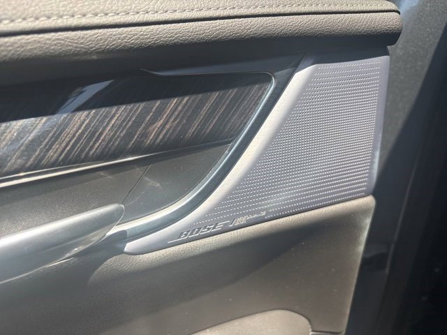 Certified 2025 Cadillac XT6 Premium Luxury image 17