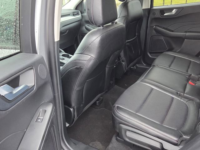 Used 2022 Ford Escape SEL w/ Technology Package image 7