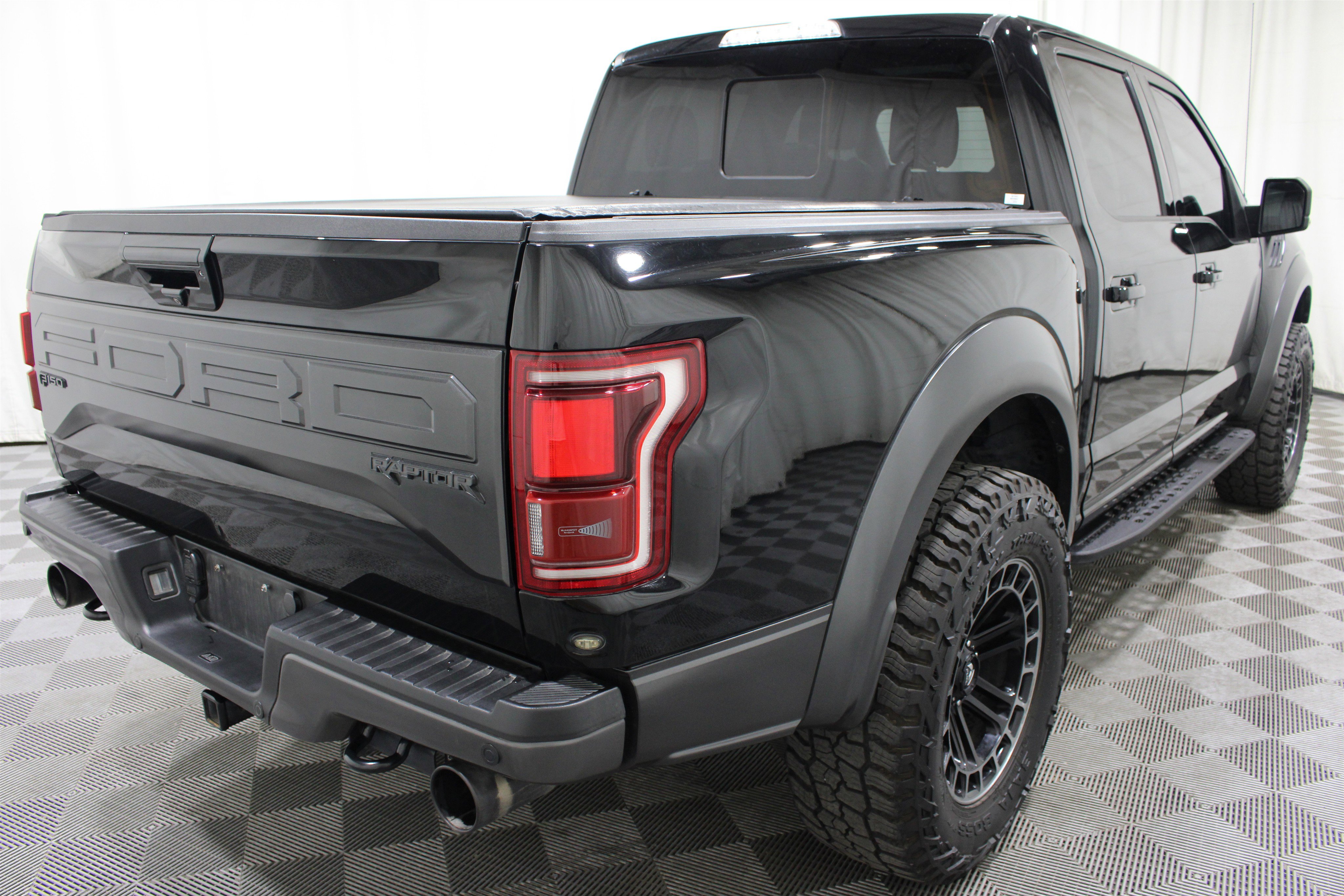 Used 2018 Ford F150 Raptor w/ Equipment Group 802A Luxury image 32