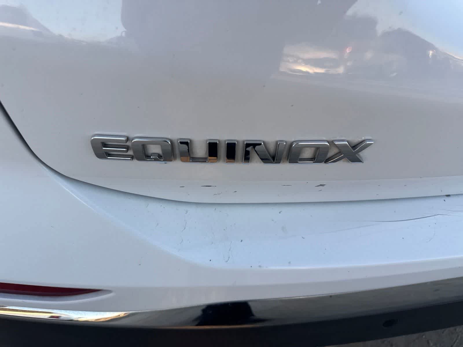 Used 2018 Chevrolet Equinox LT FWD image 14