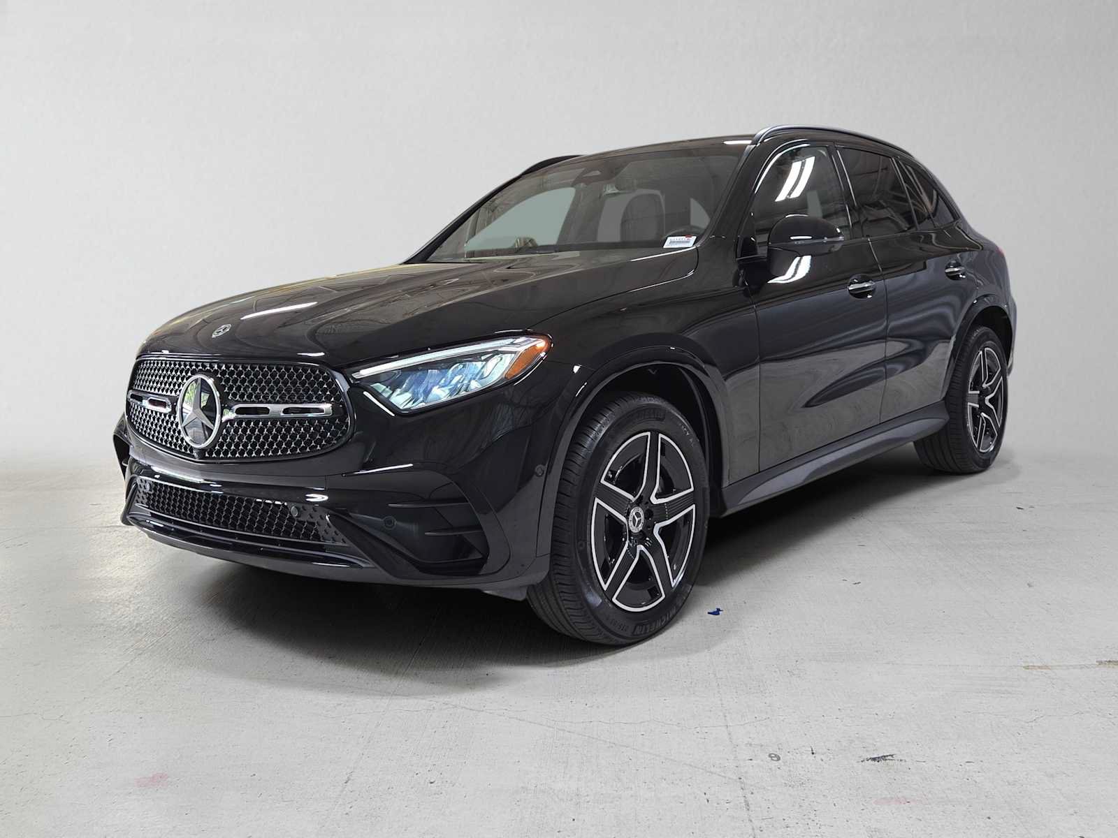 Used 2026 Mercedes-Benz GLC 300 4MATIC image 7