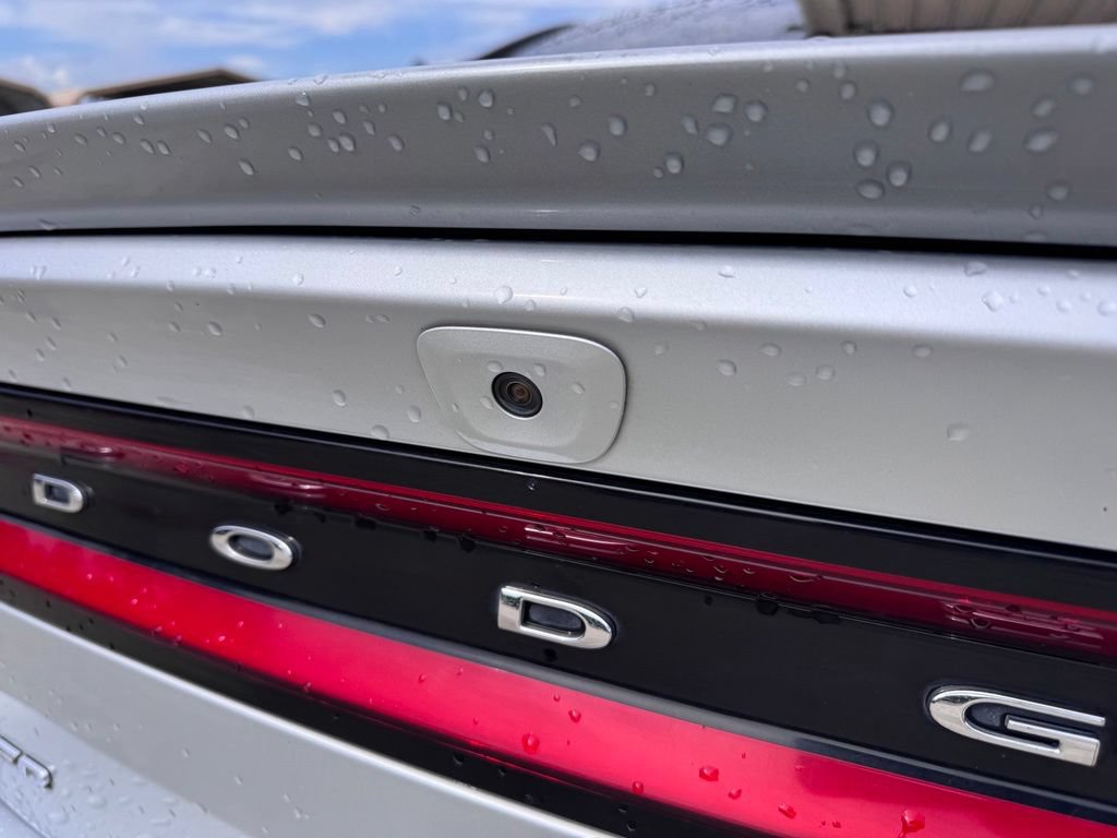 Used 2022 Dodge Charger R/T w/ Plus Group RWD image 15