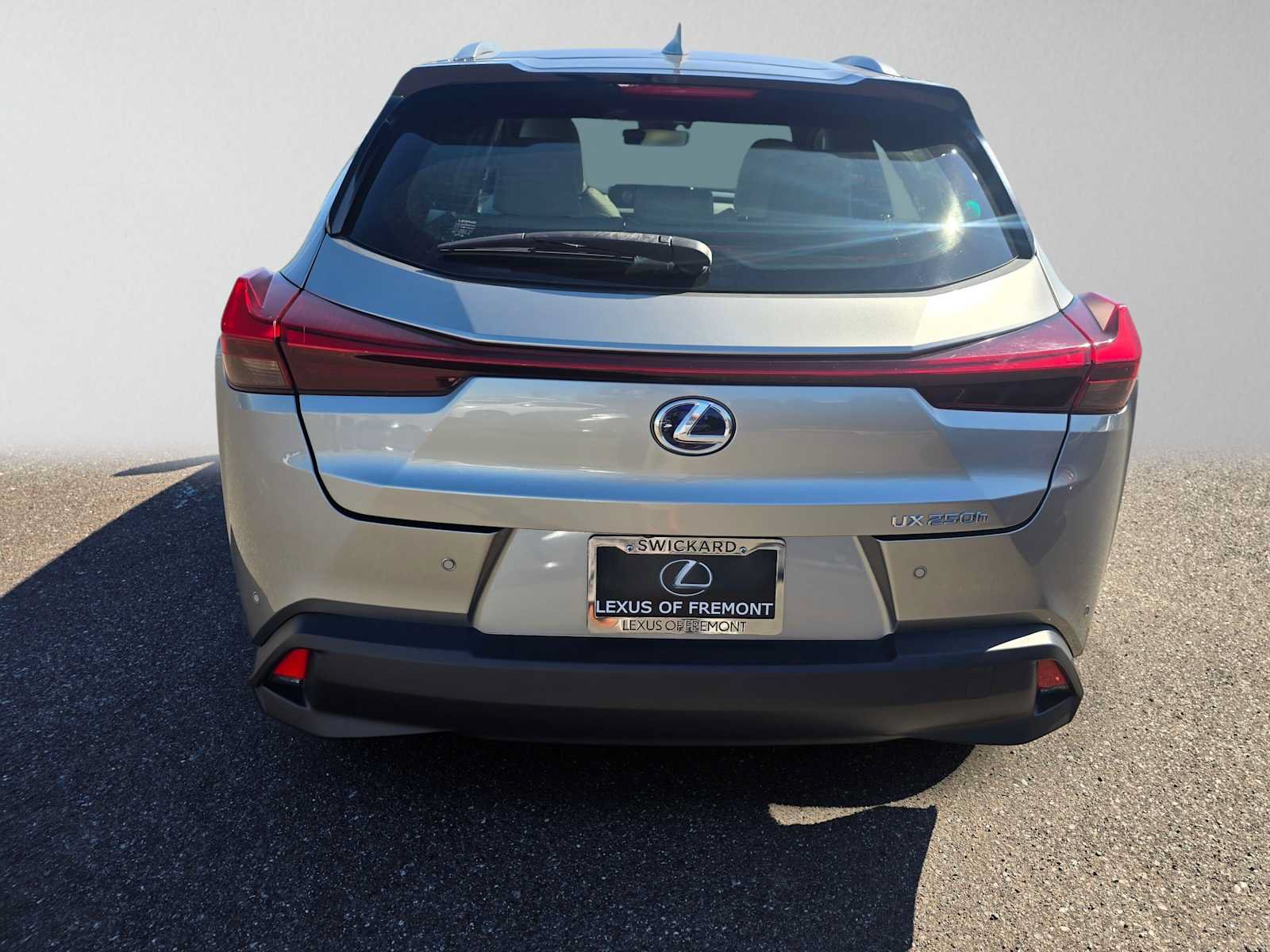 Used 2020 Lexus UX 250h w/ Premium Package AWD/4WD image 4