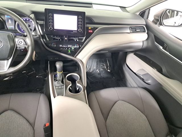 Used 2024 Toyota Camry LE image 17