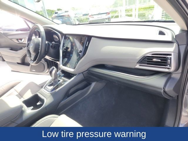 Used 2025 Subaru Outback Onyx Edition image 28