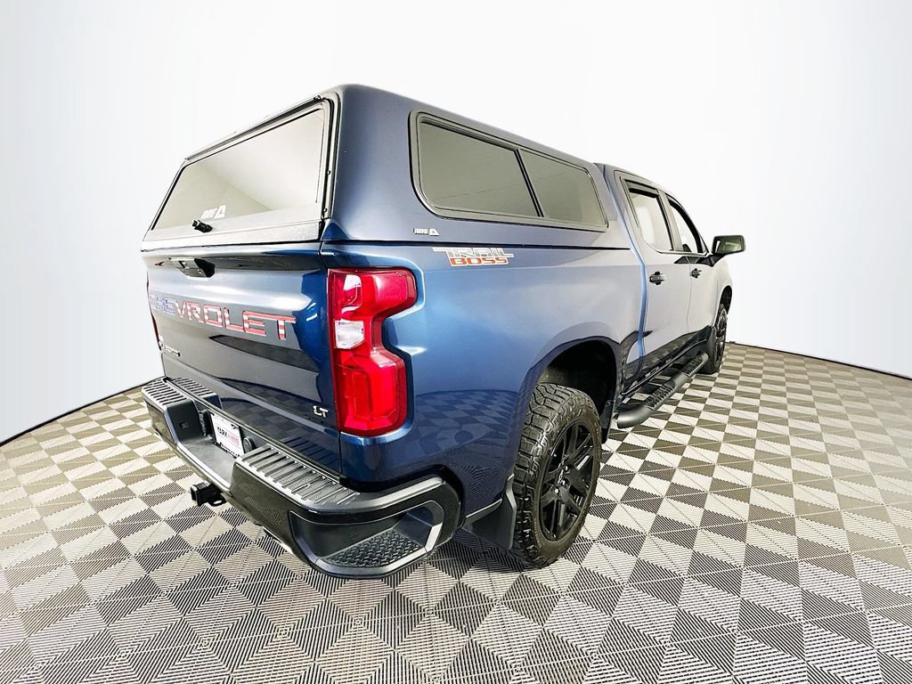 Used 2022 Chevrolet Silverado 1500 LT Trail Boss w/ Bed Protection Package AWD/4WD image 11