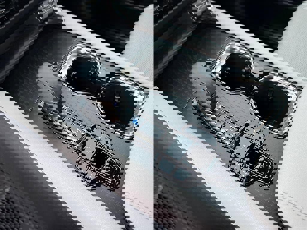 Used 2023 Lexus RX 350 w/ Accessory Package (2T) AWD/4WD image 21