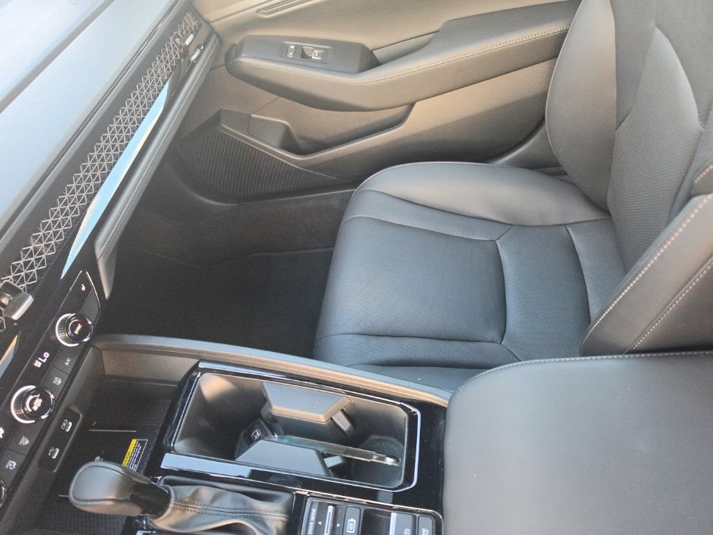 Used 2025 Honda Accord Sport image 24