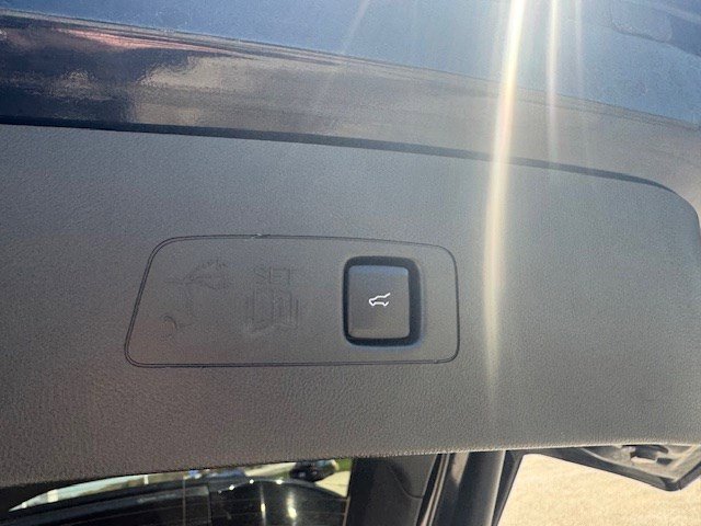 Used 2020 Lincoln Corsair FWD w/ Premium Package image 36