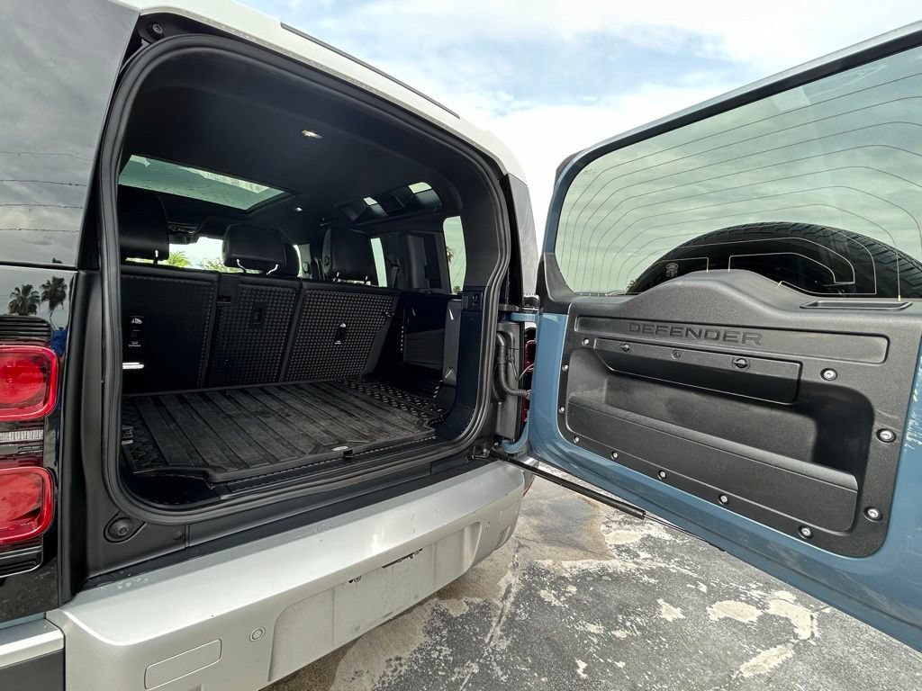 Used 2024 Land Rover Defender 110 S AWD/4WD image 49
