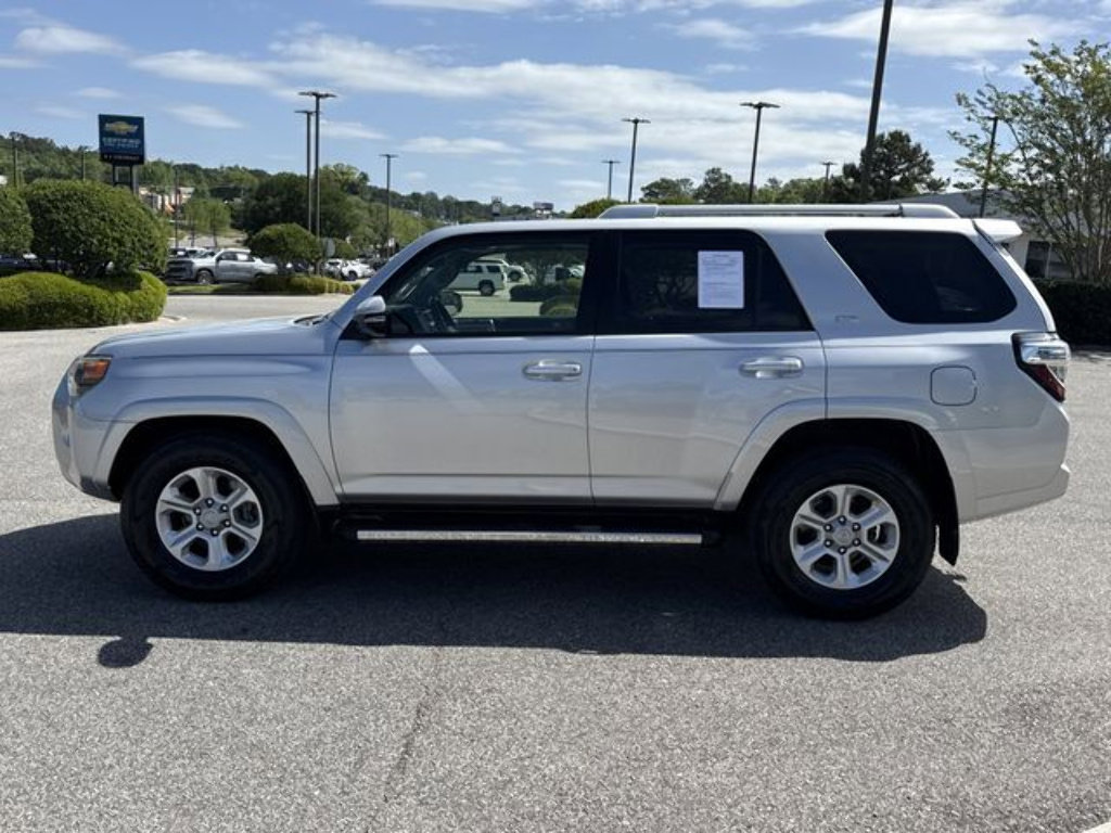 Used 2015 Toyota 4Runner SR5 Premium RWD image 11