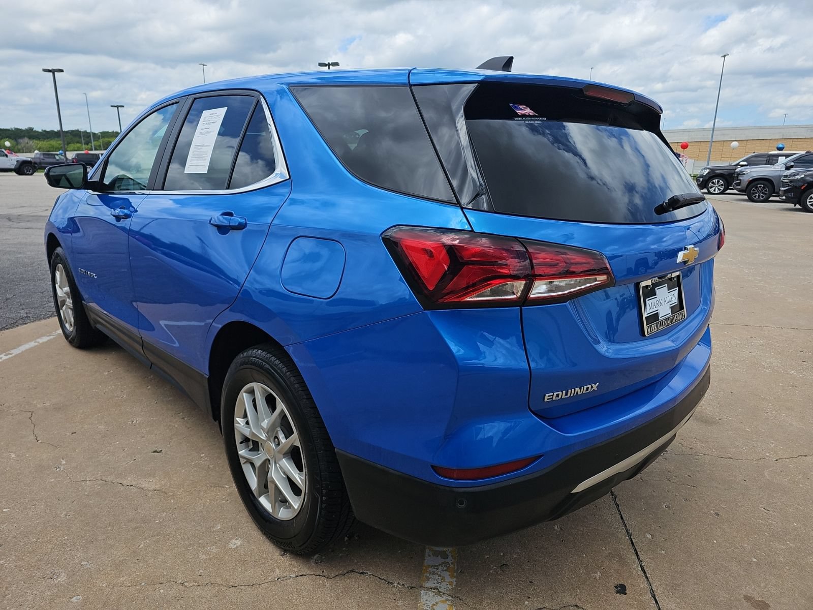 Used 2024 Chevrolet Equinox LT AWD/4WD image 6