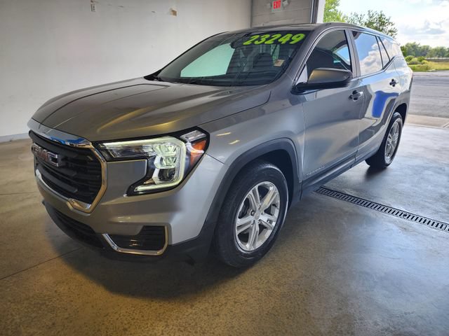 Certified 2023 GMC Terrain SLE FWD image 8
