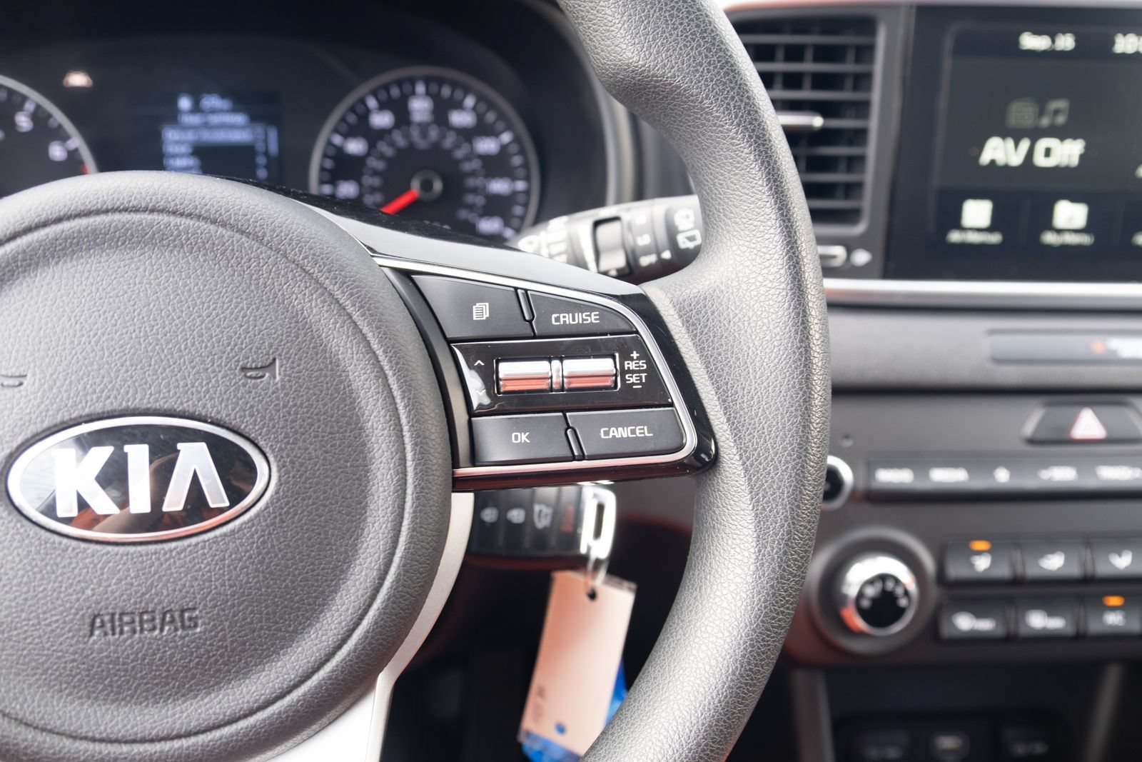 Used 2020 Kia Sportage LX AWD/4WD image 9