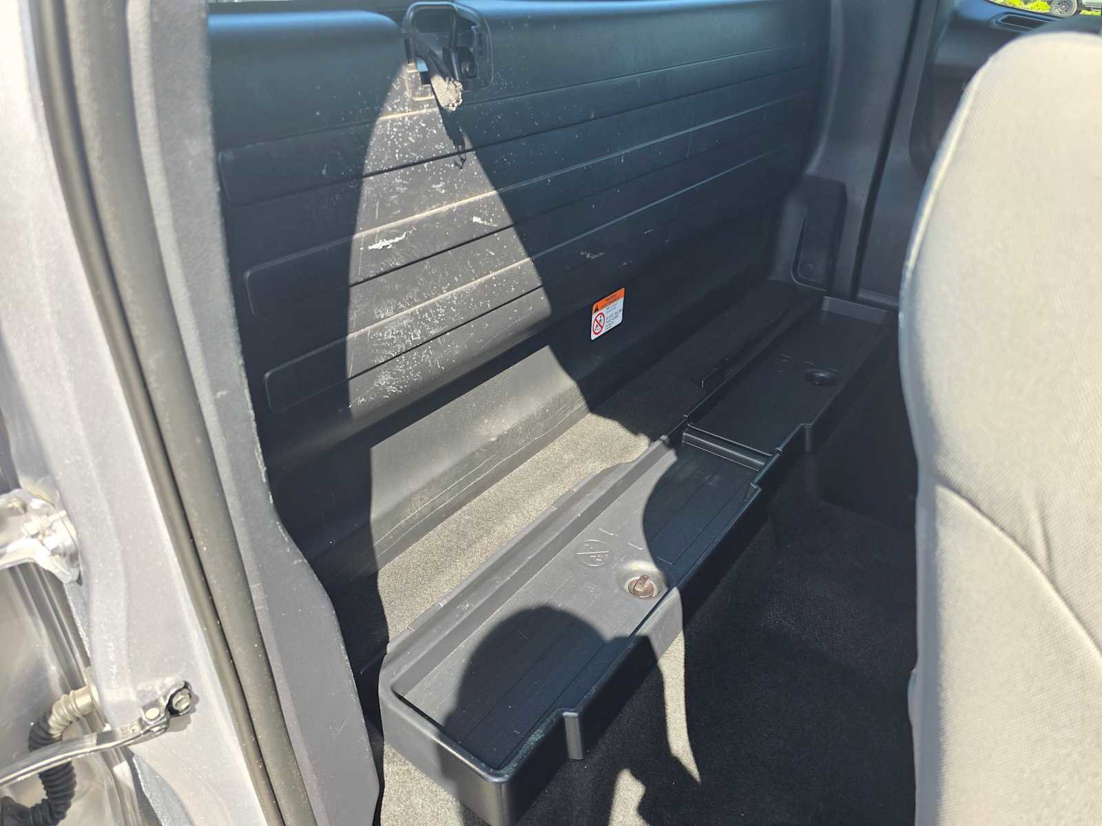 Used 2017 Toyota Tacoma SR RWD image 14
