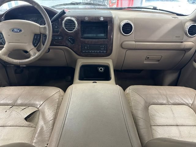Used 2004 Ford Expedition Eddie Bauer AWD/4WD image 3