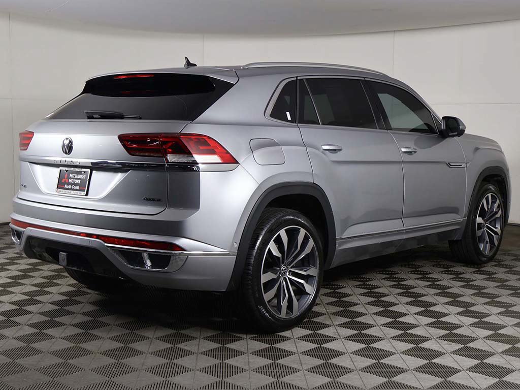Used 2023 Volkswagen Atlas Cross Sport SEL Premium R-Line AWD/4WD image 13