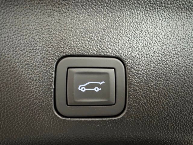 New 2026 GMC Yukon XL Elevation w/ LPO, Floor Liner Package image 8