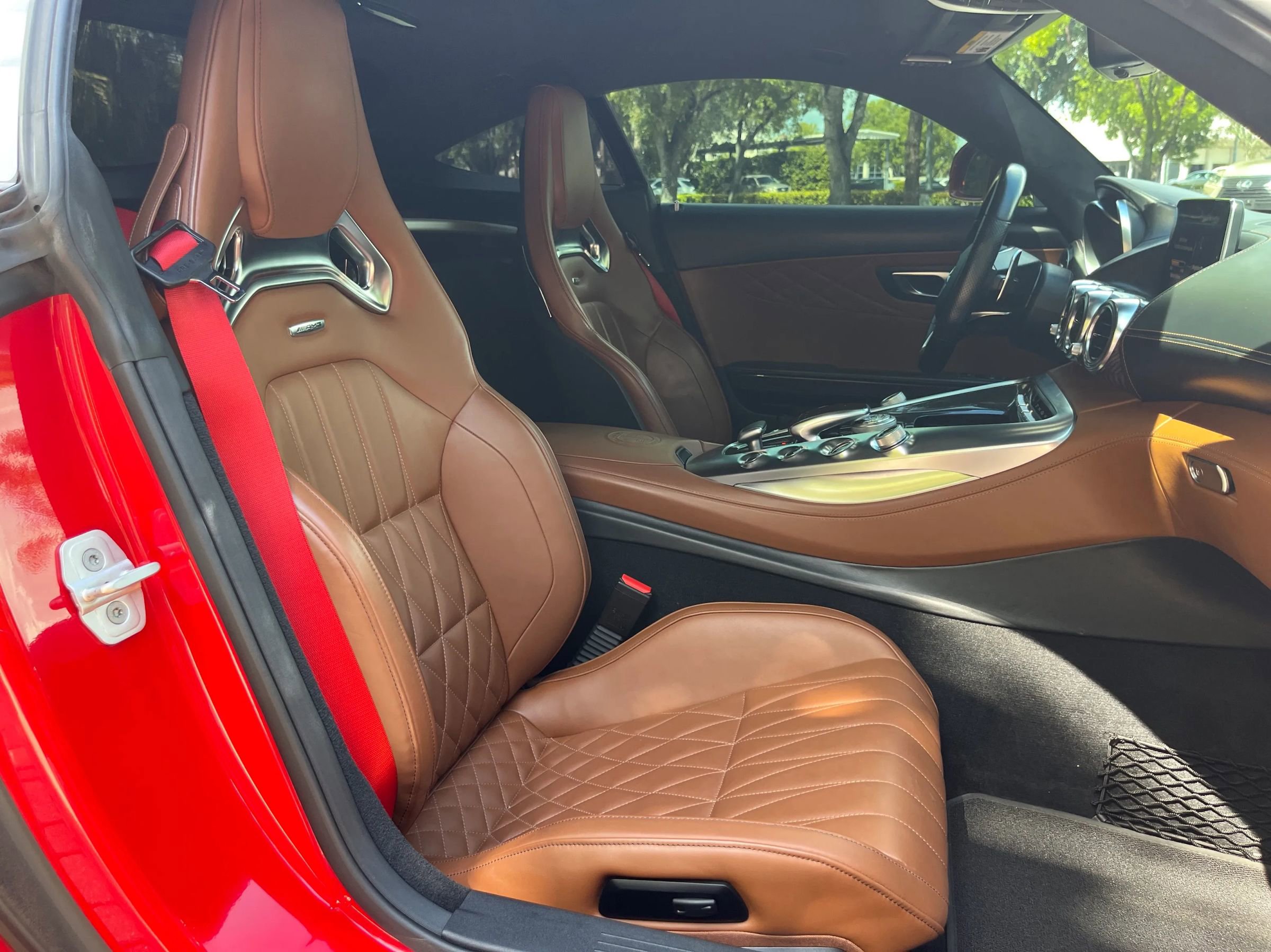 Used 2016 Mercedes-Benz AMG GT S image 13