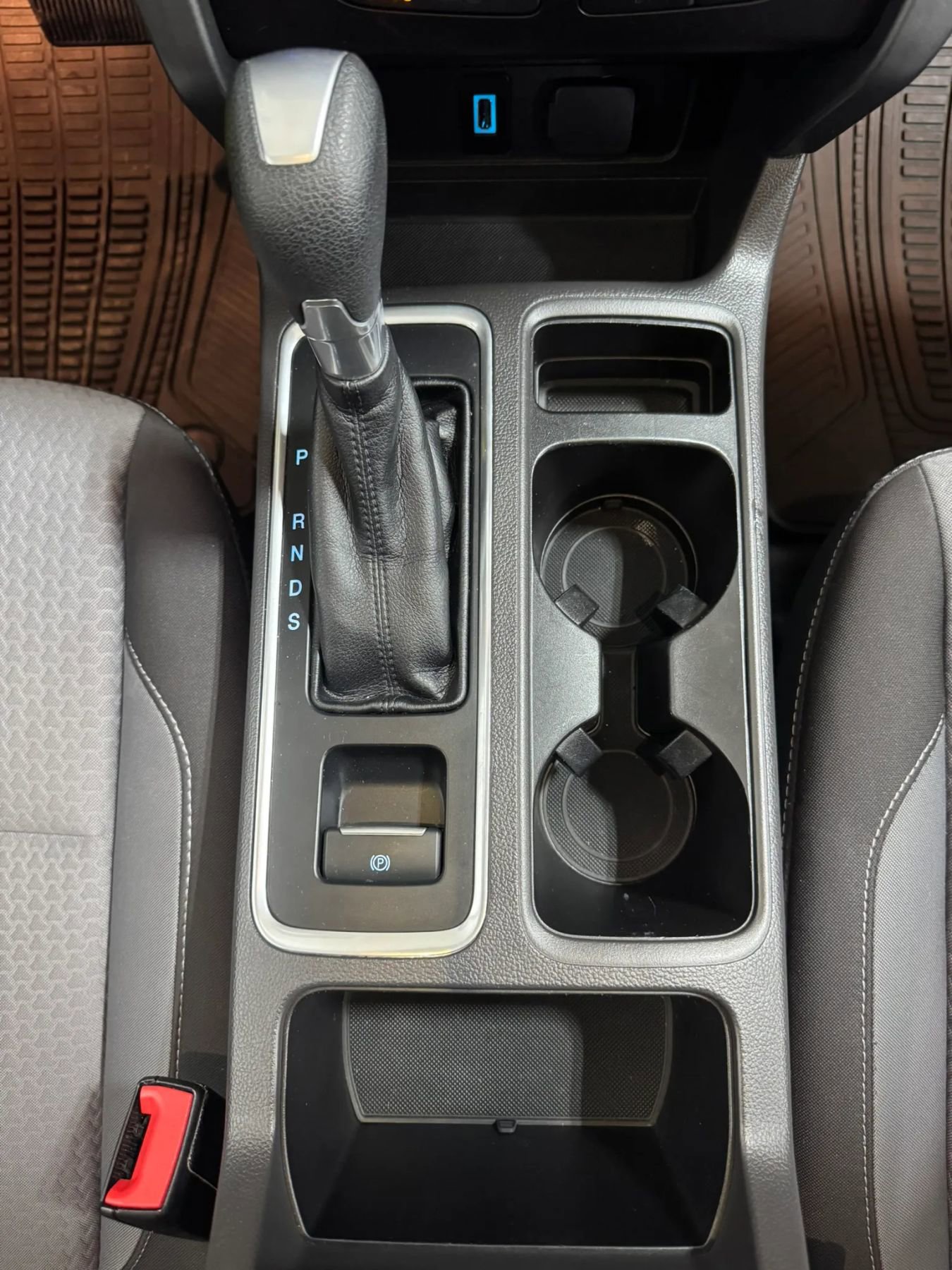 Used 2017 Ford Escape SE w/ Equipment Group 201A image 15