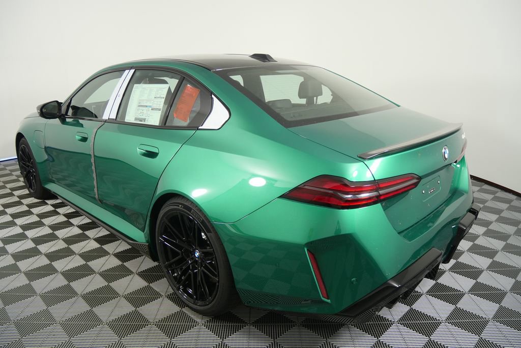 New 2026 BMW M5 w/ Carbon Package image 6