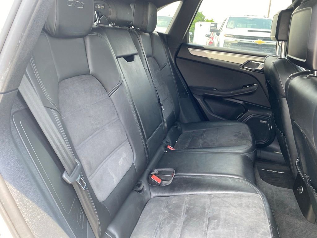 Used 2017 Porsche Macan GTS AWD/4WD image 21