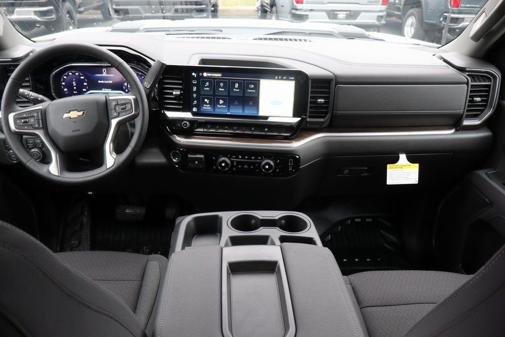 New 2026 Chevrolet Silverado 3500 LT w/ Texas Edition image 17