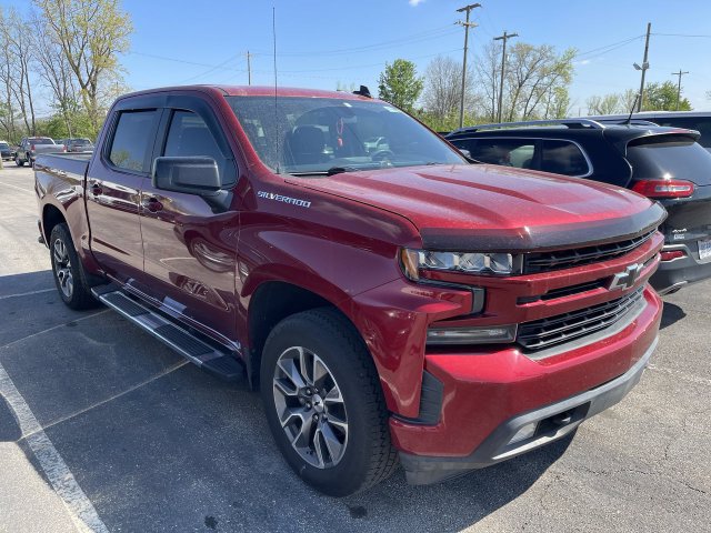 Used 2020 Chevrolet Silverado 1500 RST w/ RST Value Package AWD/4WD image 12