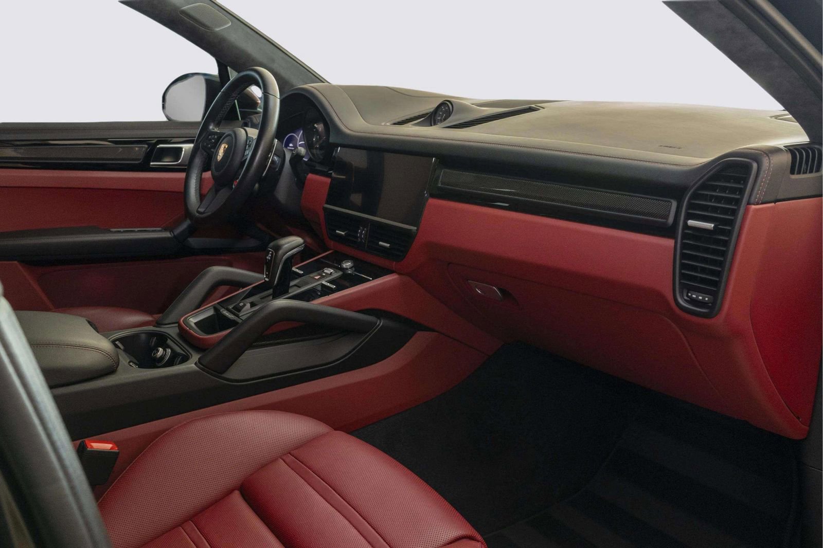 Used 2022 Porsche Cayenne Turbo GT AWD/4WD image 50