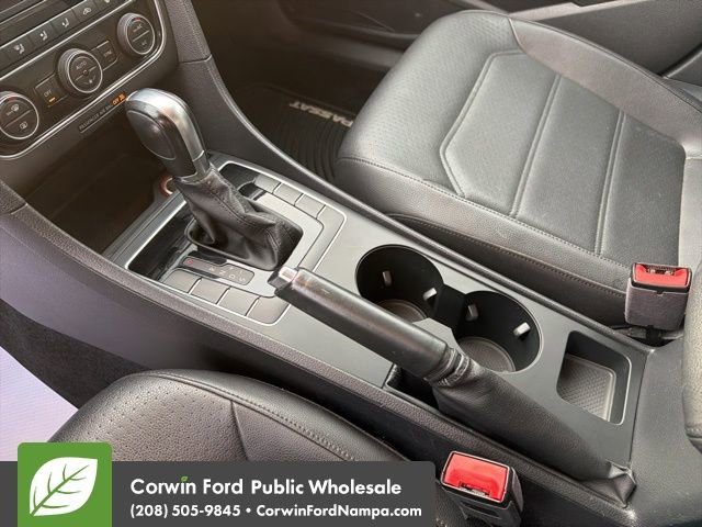 Used 2017 Volkswagen Passat 1.8T R-Line image 20